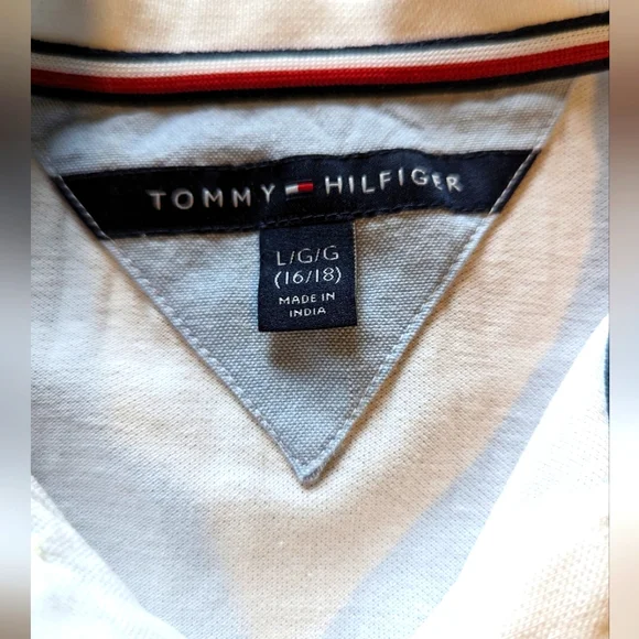 2 TOMMY HILFIGER Boys Polo Tshirts - Picture 8 of 16